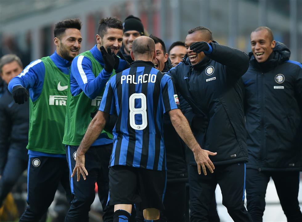 Team Liquid 官方将 kamyk 置于替补席