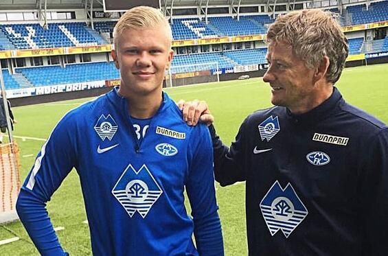 黄旭东：LOL选手抱怨石油杯经济舱，年轻选手没吃过苦啊！