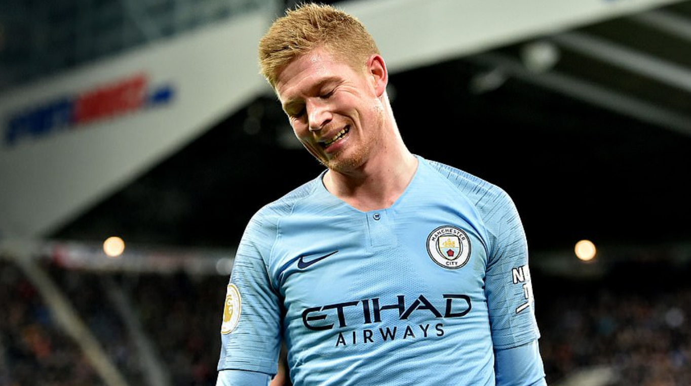 得分领先！ Hope 在团战中的终极技能造成了爆炸性的AOE伤害， Anyone's Legend 首先取得了赛点